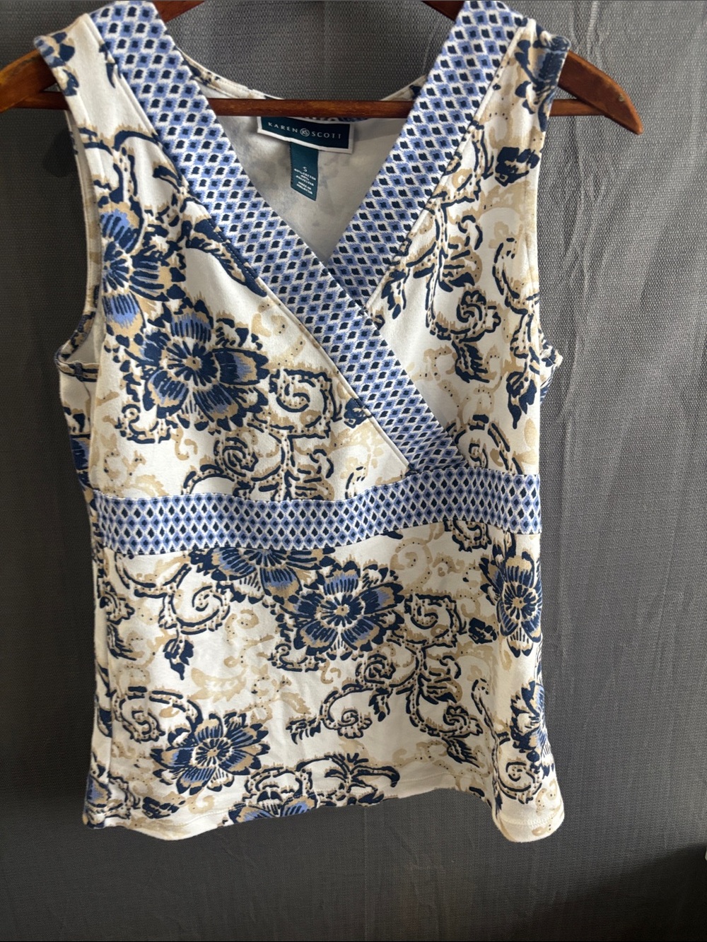 Karen Scott Blue and White Geometric Print Blouse